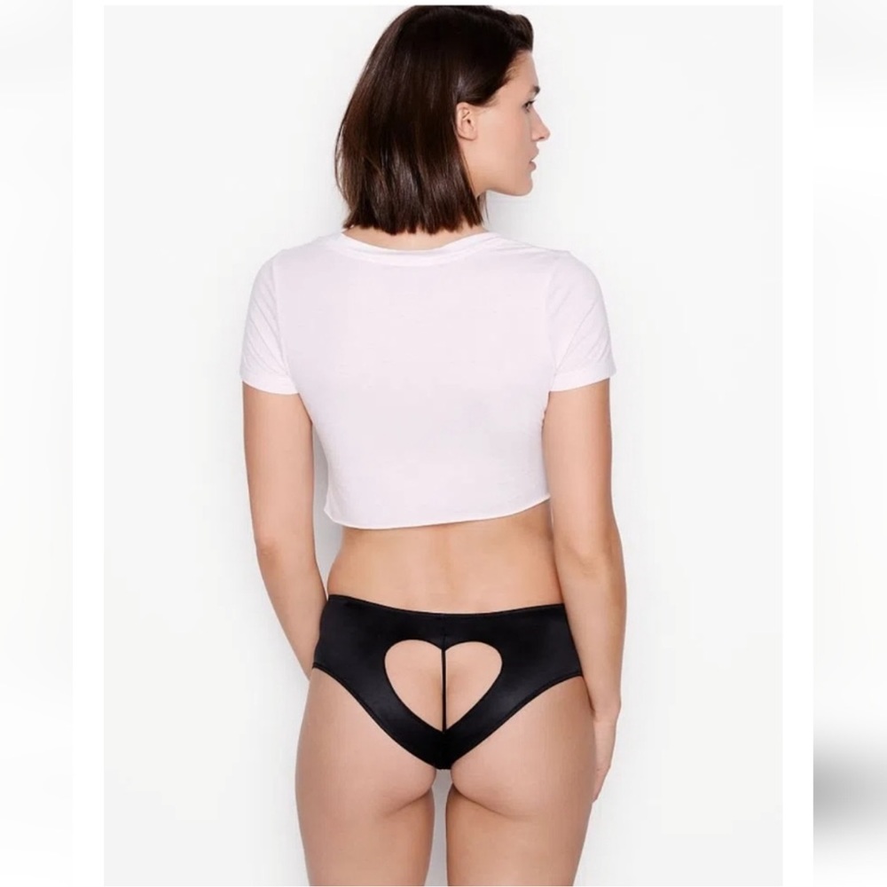 Victoria's Secret Very Sexy Heart Cut-Out Cheeky Panties LG NWT